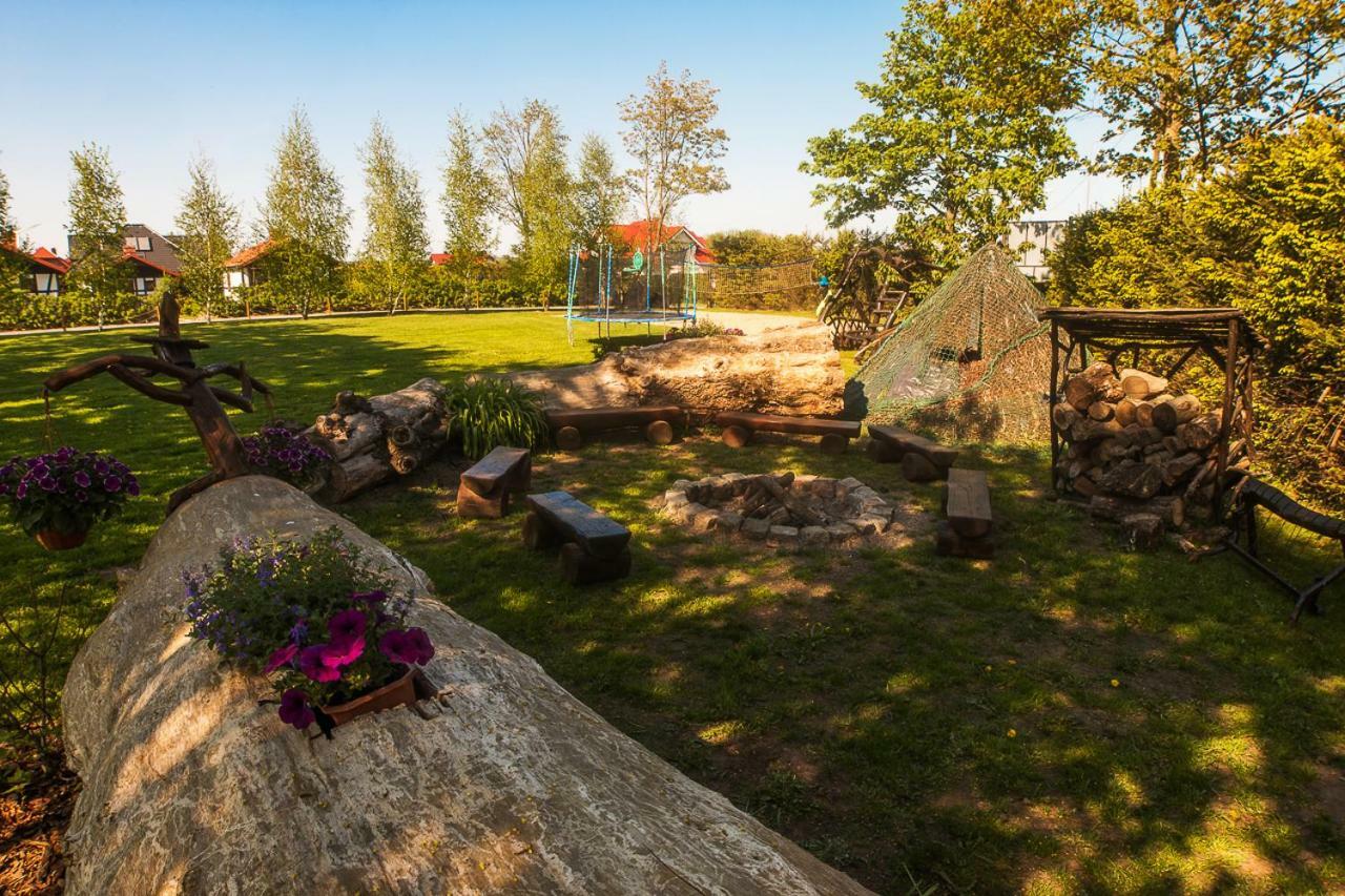 Kwatery Prywatne Dzika Roza Ujście-Darłowskie Exterior foto